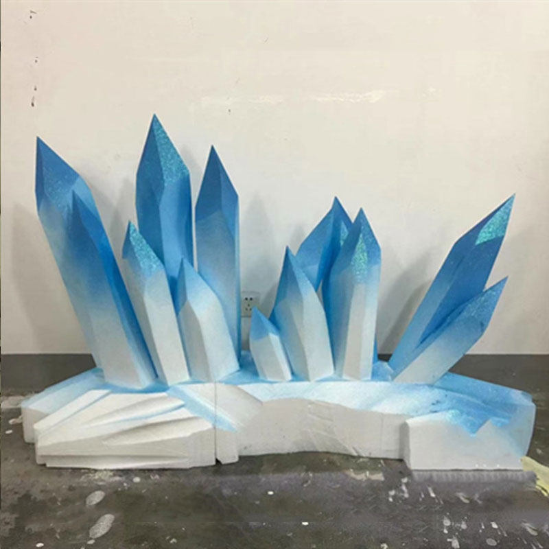 定制冰川冰山假山泡沫橱窗道具婚礼仿真冰凌柱发光水晶玻璃钢雕塑