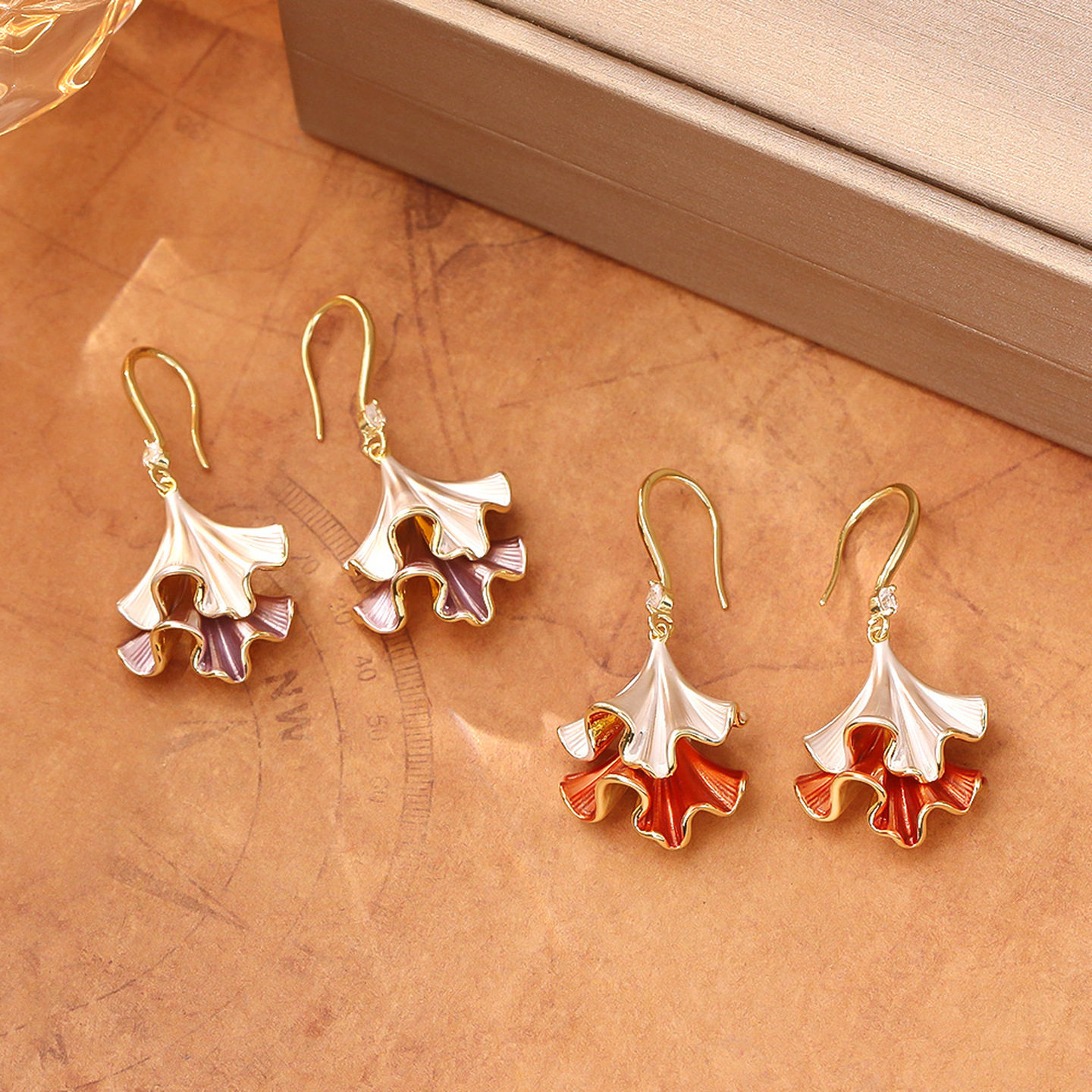 银杏叶耳钉轻奢精致小众耳钩撞色神秘紫色褶皱花朵耳环优雅耳饰女
