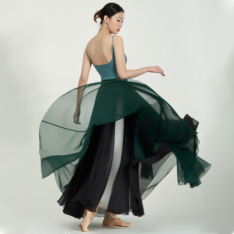 墨绿+黑中国舞古典舞大裙摆