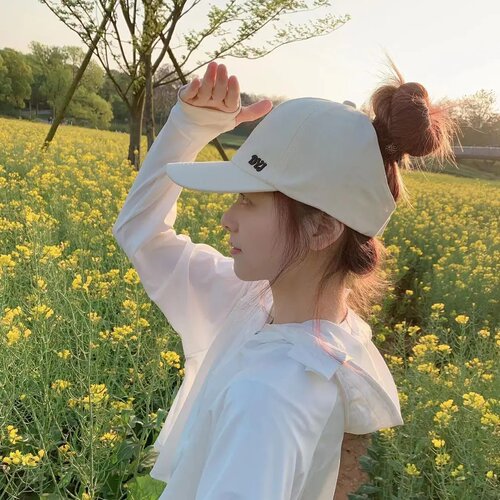女生防晒半空顶扎马尾棒球帽