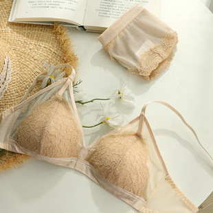 蕾丝法式内衣女士小胸聚拢平胸薄款胸罩无钢圈本命年红色文胸套装