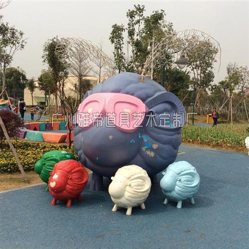 户外玻璃钢雕塑园林景区装饰摆件动物模型定制羊群泡沫雕刻