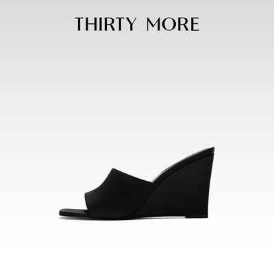 【新派极简】Thirty More时尚坡跟凉拖女2026夏季新款外穿一字拖