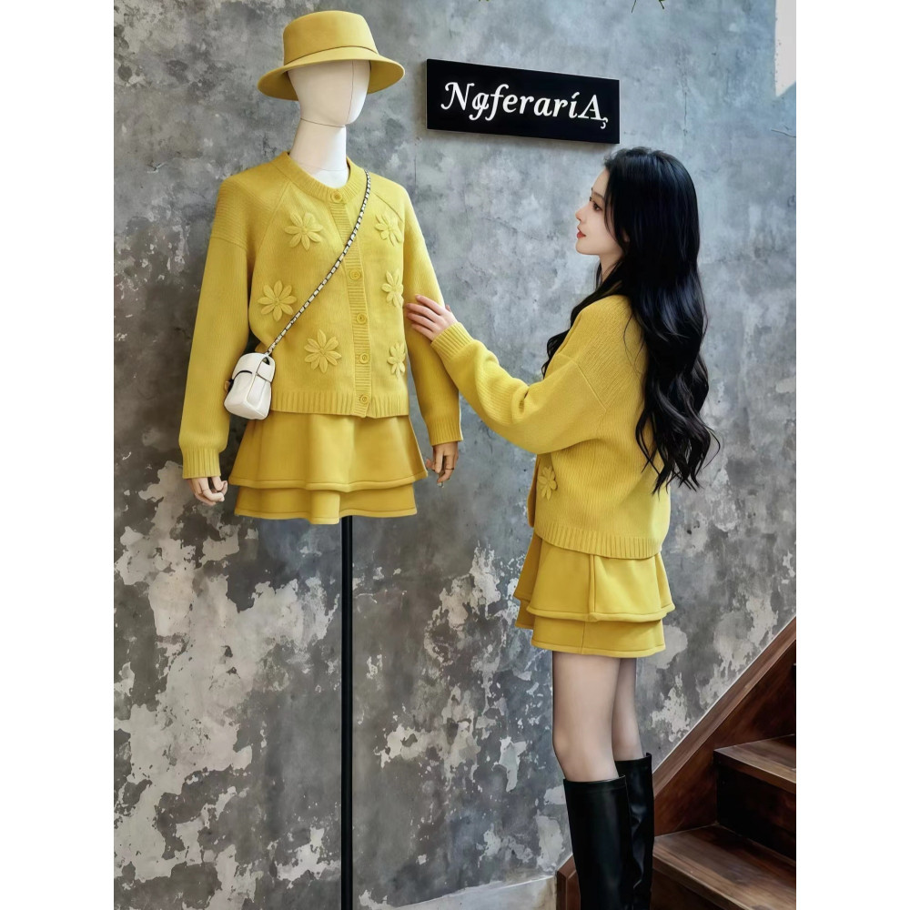 冬季一整套穿搭高级感毛衣套装女2025新款慵懒风针织短裙两件套潮