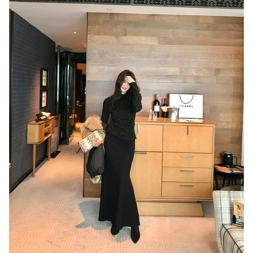 龍喜儿 垂感羊毛针织鱼尾半身裙女气质优雅中长款包臀裙Q986