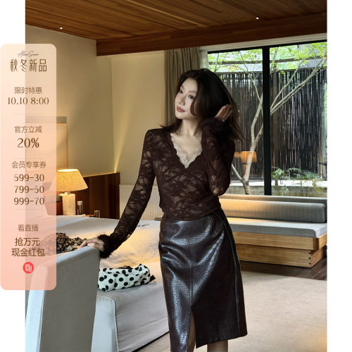 龍喜儿10.10AM8点开抢！【暗香】法式假两件V领长袖蕾丝小衫J429