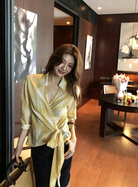 龍喜儿 天丝亚麻衬衫女翻领七分袖格纹印花系带休闲百搭上衣R164