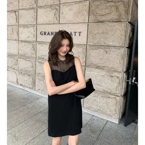 龍喜儿 真丝醋酸连衣裙女无袖圆领设计感珠绣提花显瘦a字裙W530