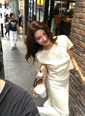 龍喜儿松弛感针织米色套装提花工艺气质温柔风垂感两件套B739