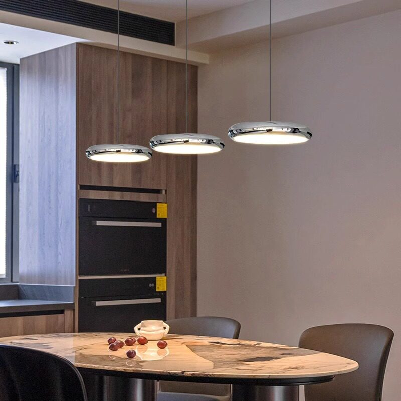 护眼餐厅吊灯现代简约家用三头餐厅灯极简时尚飞碟灯中山led灯具