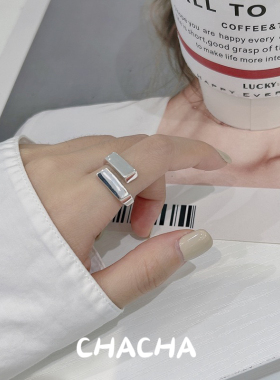 茶茶S925纯银交错方块建筑风几何戒指韩系时髦INS风博主指环银饰