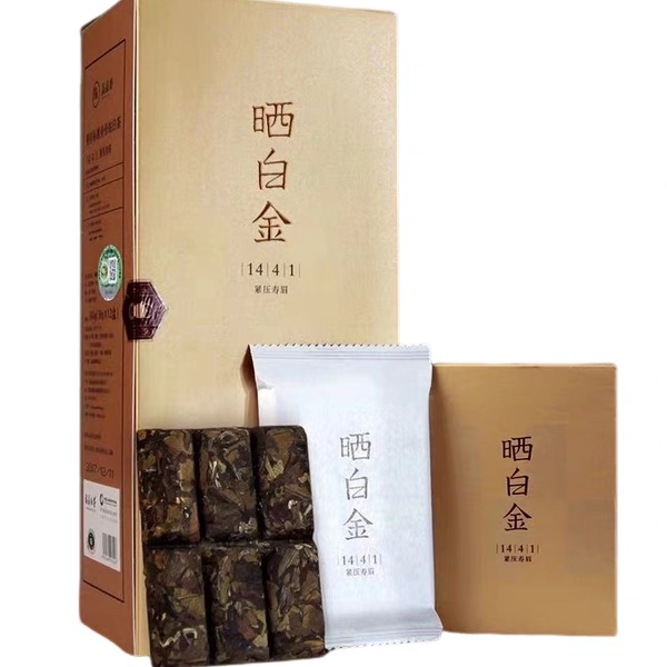 晒白金1441福鼎白茶老寿眉品品香