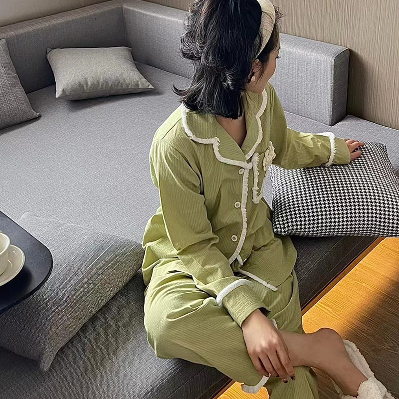 维安花密日系女睡衣秋款亲肤棉显白气质抹茶色睡衣长袖长款家居服