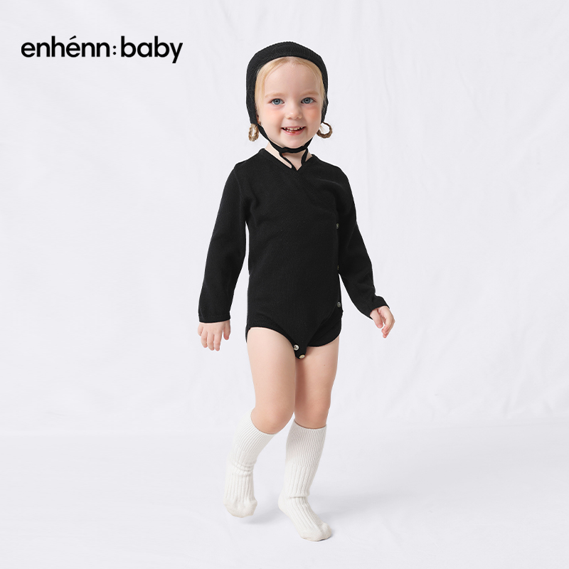 YY2503063侧襟包屁衣