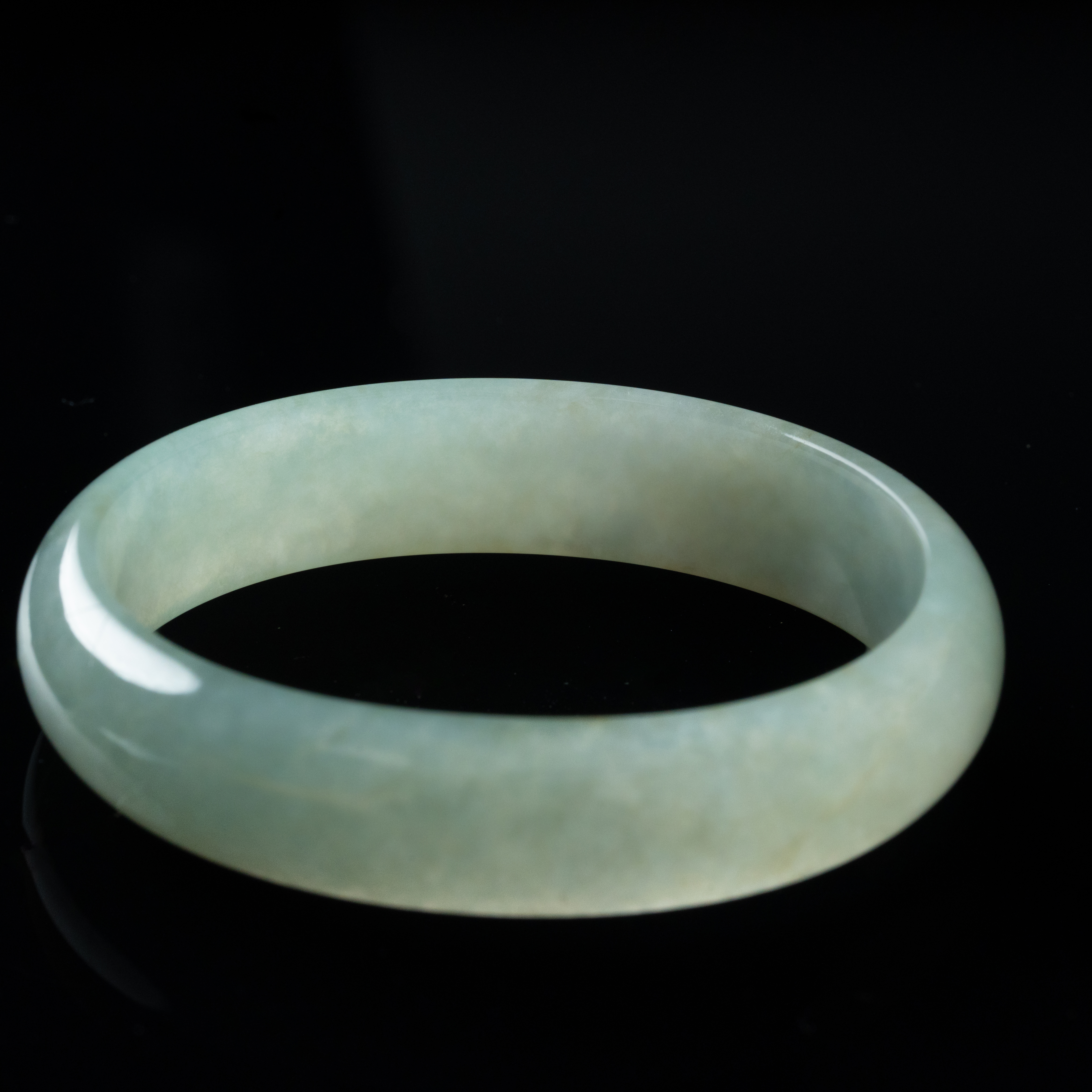 天然翡翠手镯  贵妃镯