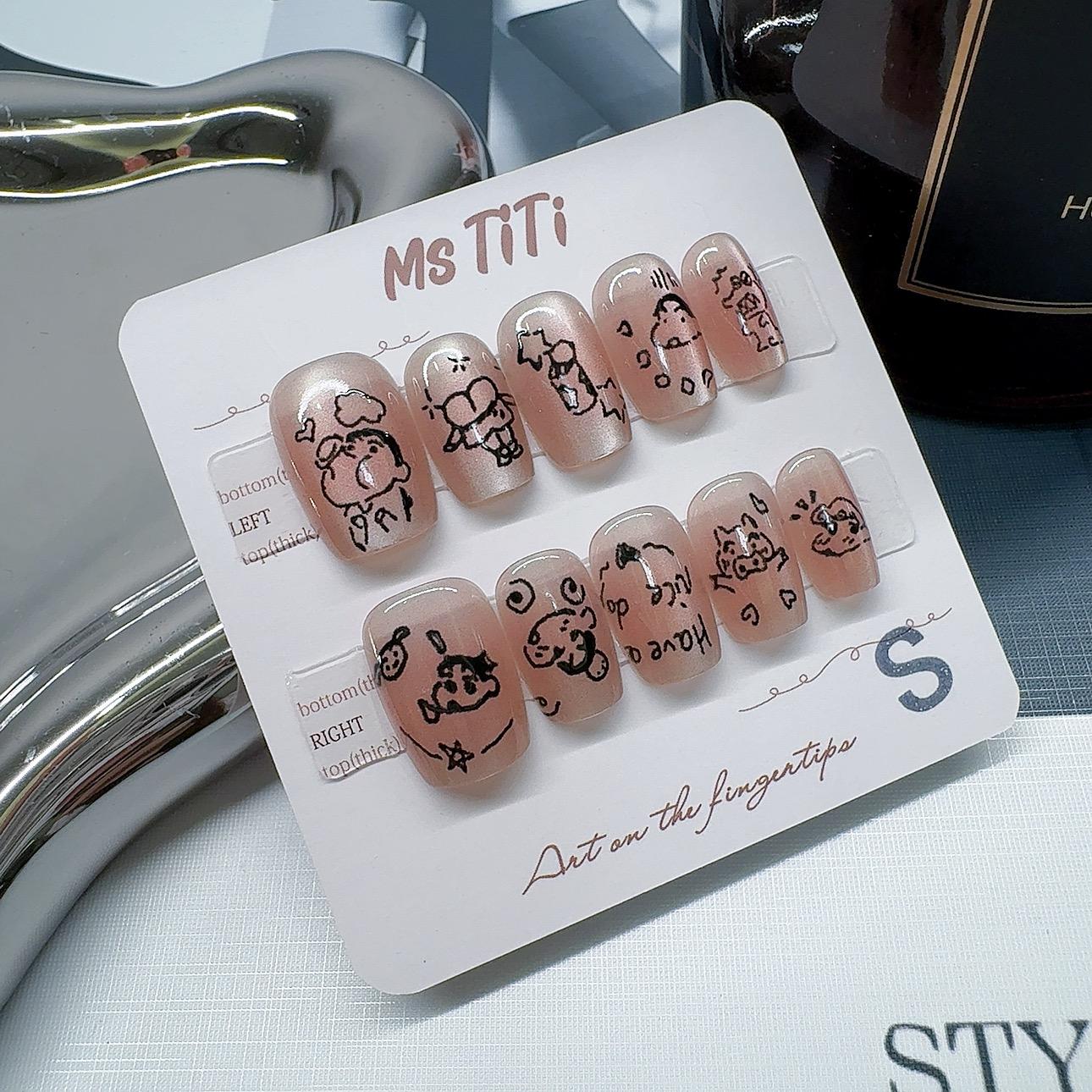 mstiti手工穿戴甲蜡笔小新穿戴甲短款线条百搭显白可拆卸美甲贴片