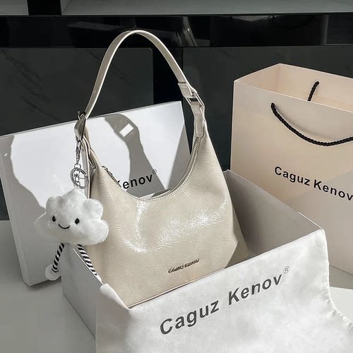 Caguzkenov时尚百搭软皮腋下包
