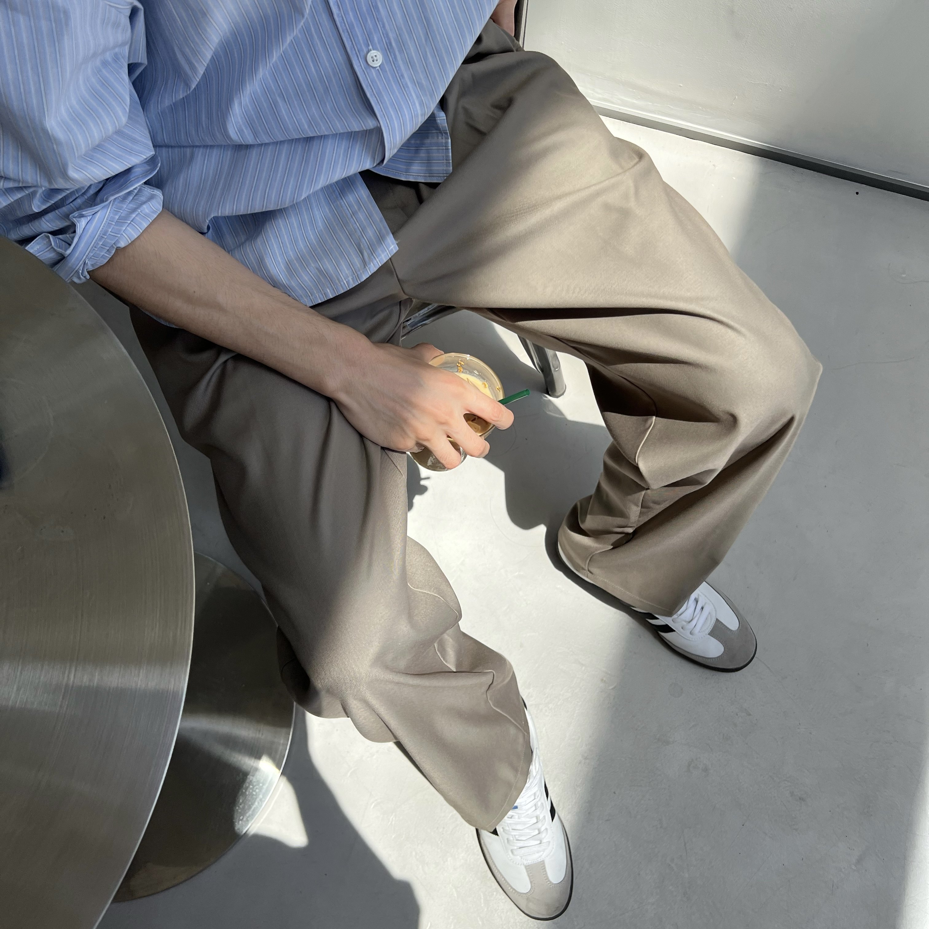 马克斯星球 韩系简约浅卡其色垂感西裤男高级感直筒宽松休闲长裤