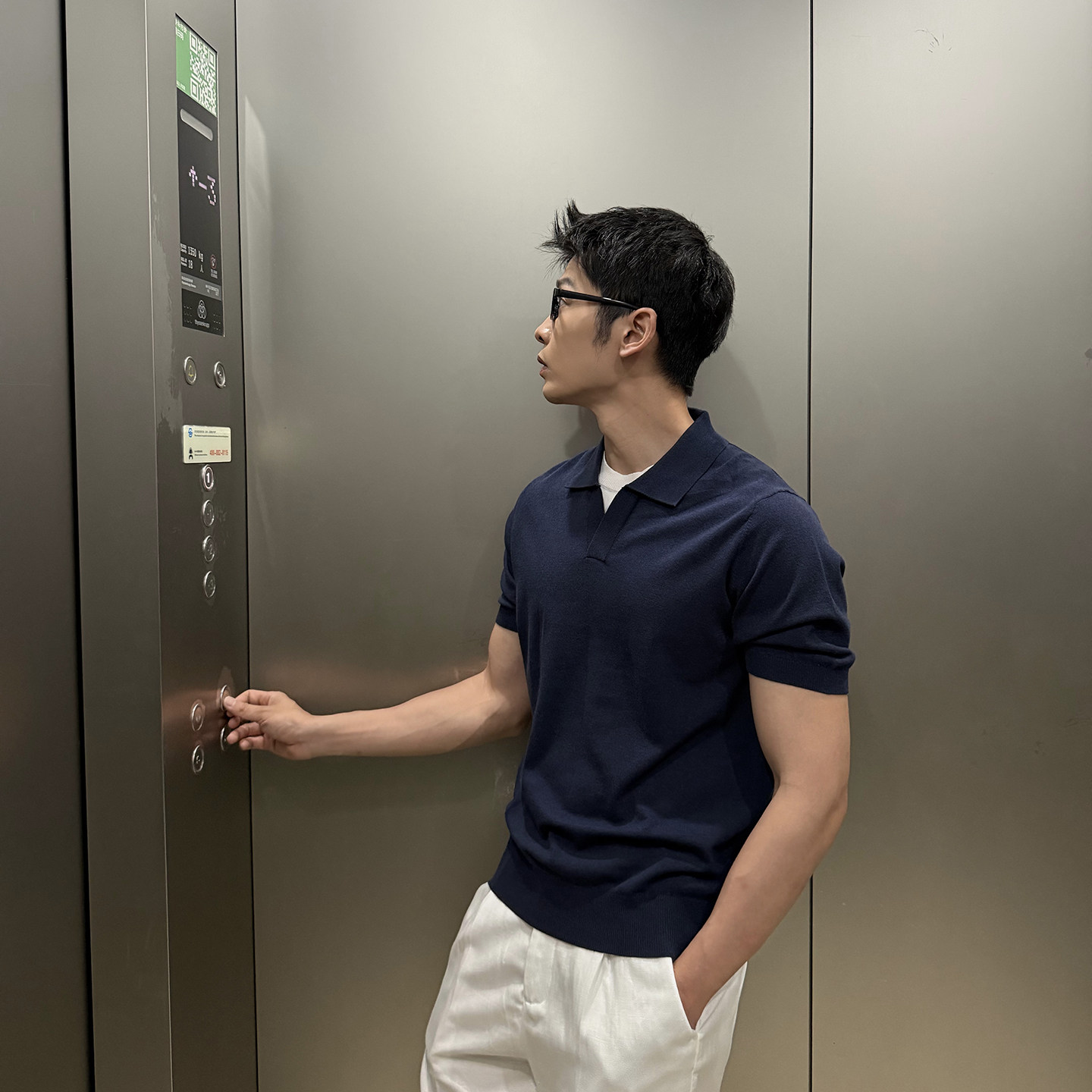 马克斯星球假两件冰丝针织短袖图片