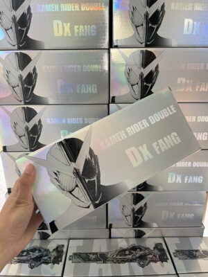 国产DX小恐龙自动弹牙Fang眼睛带灯光假面骑仕可联动双骑驱动器