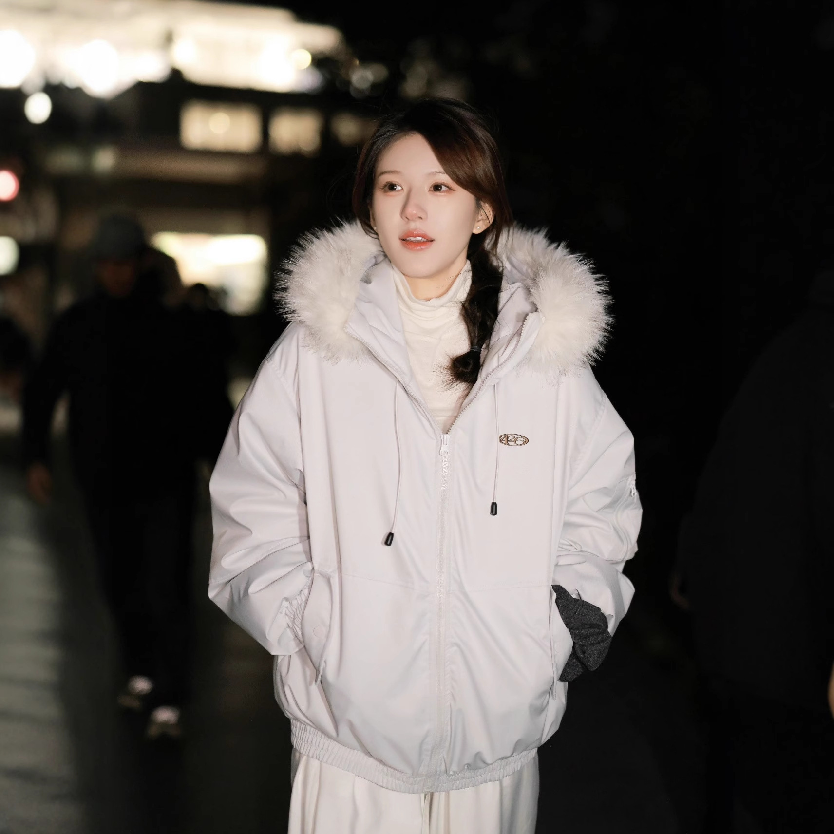 2025新款大毛领工装羽绒棉服女冬季保暖加绒加厚明星同款棉袄外套