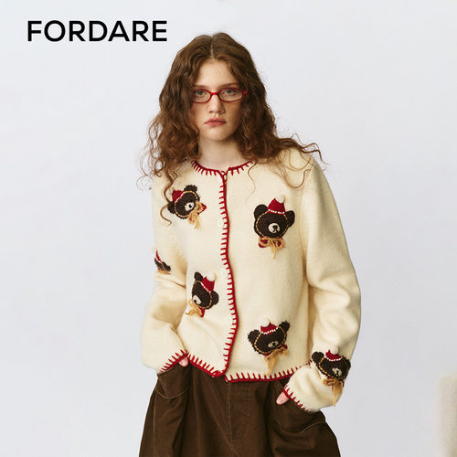 FORDARE/福蝶25秋冬立体小熊红色包边毛织开衫