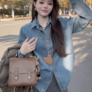 设计感宽松百搭休闲叠穿衬衣 新款 复古翻领刺绣牛仔衬衫 女2026春季