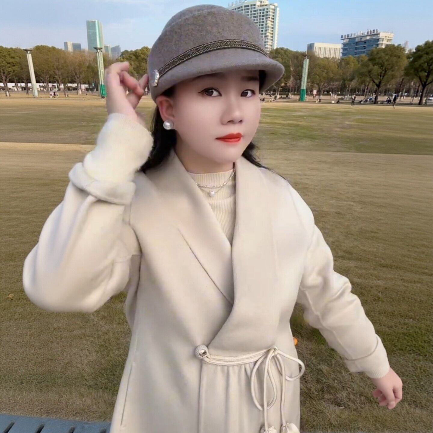 女士冬季洋气帽子高颜值中