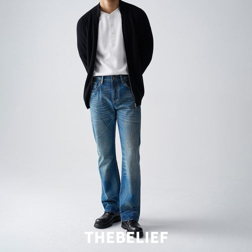 美式经典蓝色微喇牛仔裤男