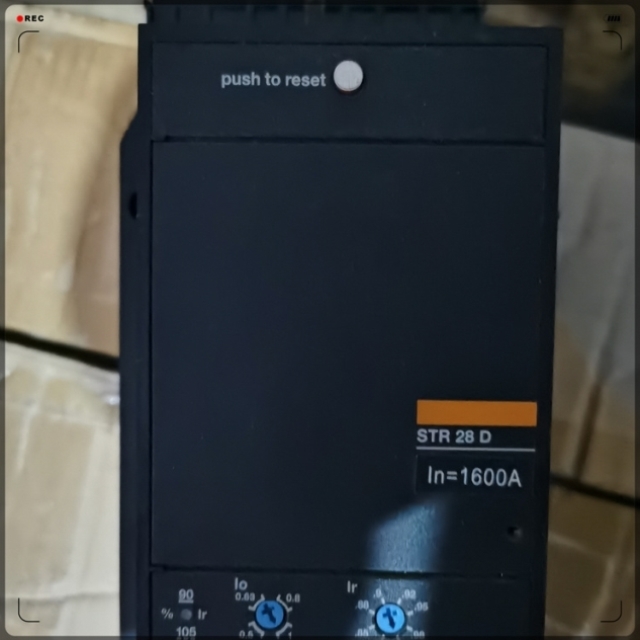 梅兰框架断路器控制器STR28D 630-2000A各种电流规格 议价议