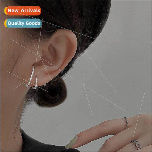 Double Layered ne C Stud Earrings One Pierced Earrings