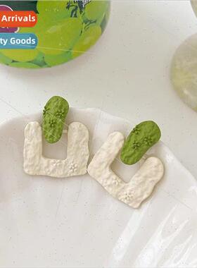 Fashion atmosphere green earrings female 2022 new tide niche