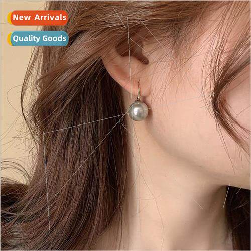 French retro exquise small pearl high-heeled earrings female