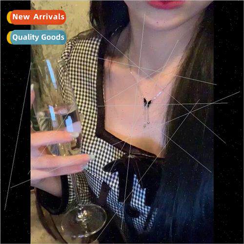 Black tassel butterfly pendant sweater necklace niche collar