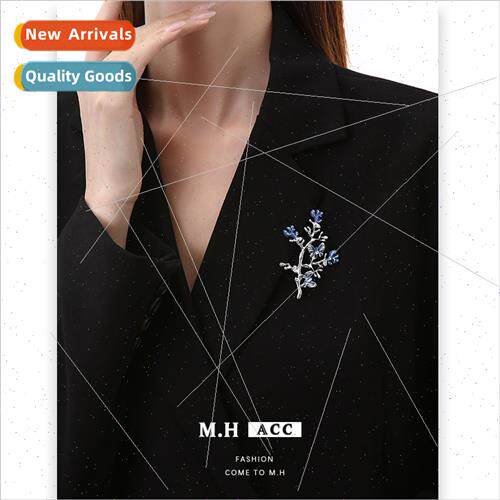 Coral butterfly brooch su women pin corsage fashion accessor