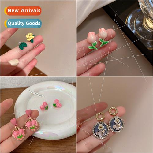 lver needle love pearl flower earrings Korea simple compact