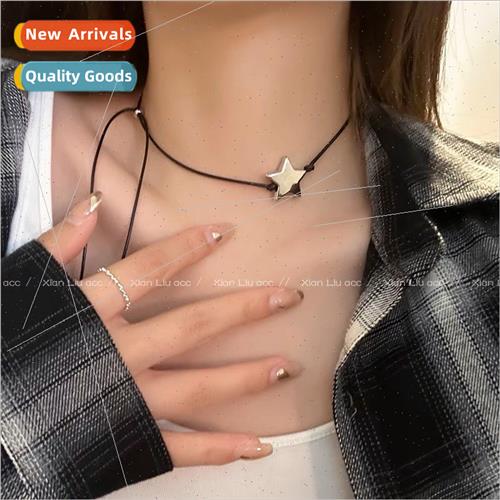 Black rope star necklace 2023 new collarbone chain female ch