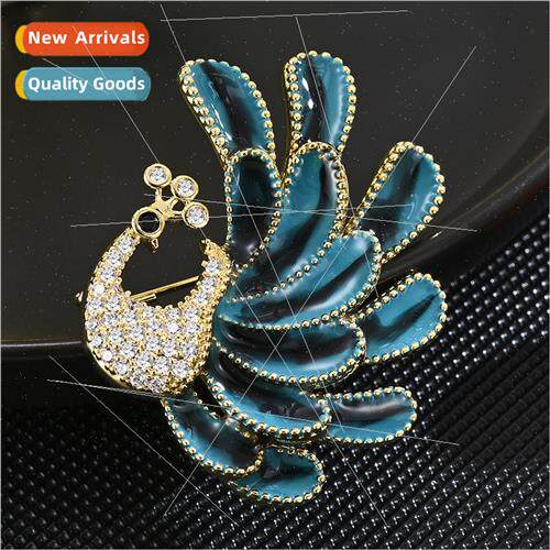 blue painted peacock brooch Exquise versatile rhinestone su