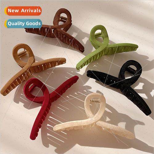 Large flocking grasp clip simple fall winter high ponytail s