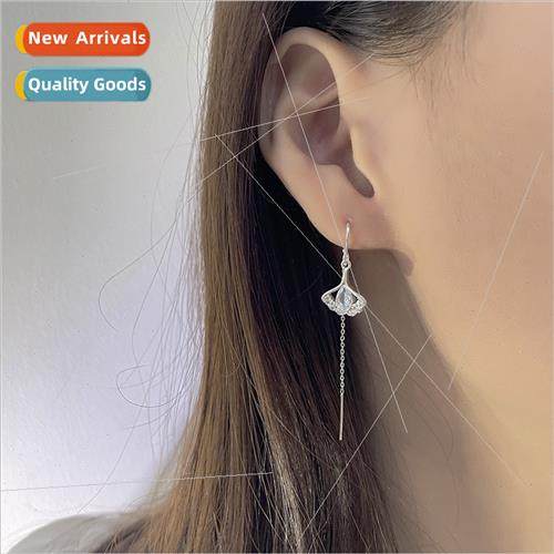 Long tassel zirconia ginkgo biloba earrings di ancient ear w
