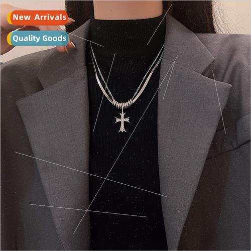 Double Loop Cross Zirconia Necklace che Accessories Hip Hop