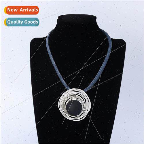 Classic fashion antique women short necklace brushed alloy t