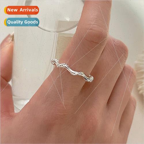 Rolled Edge Wave Ring 2023 New  Fashion che Sense Twisted Tw