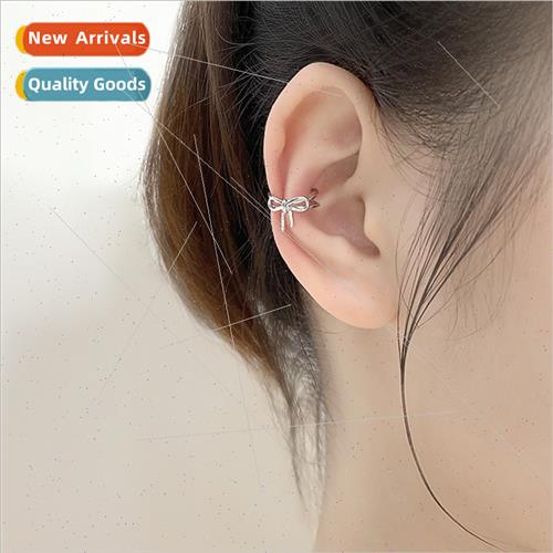 Minimalist bow whout ear holes ear clips cold wind hollowed