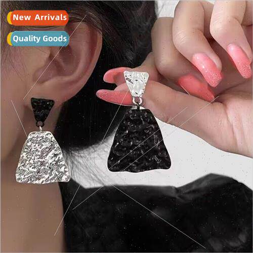 925 silver pin cold wind asymmetric earrings pleated grade f