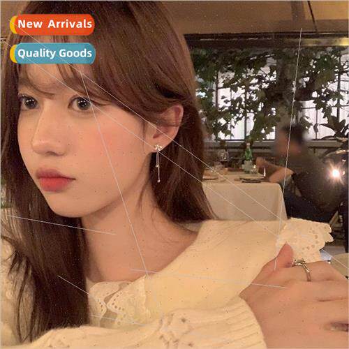 che simple zirconia earrings female 2022 new tide flash diam