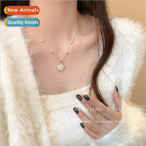 Camellia flower pearl necklace women 2023 new niche feeling