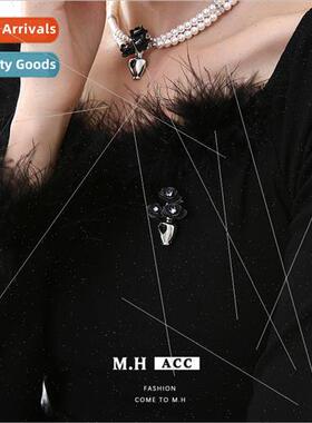 Purple zirconia vase brooch female niche fall winter pin cor