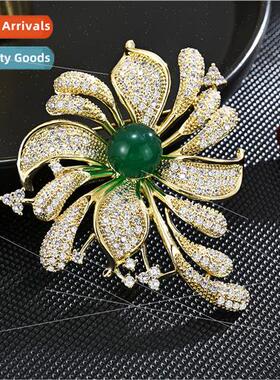 Elegant atmosphere micro-encrusted zirconia flower brooch cl