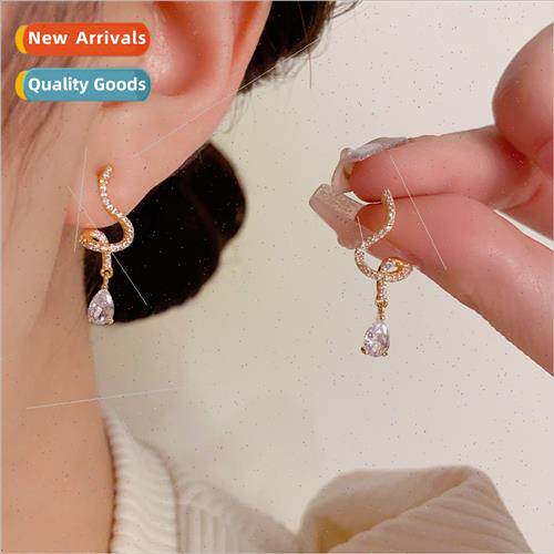 s925 silver needle Korea fashion zirconia spiral water drop